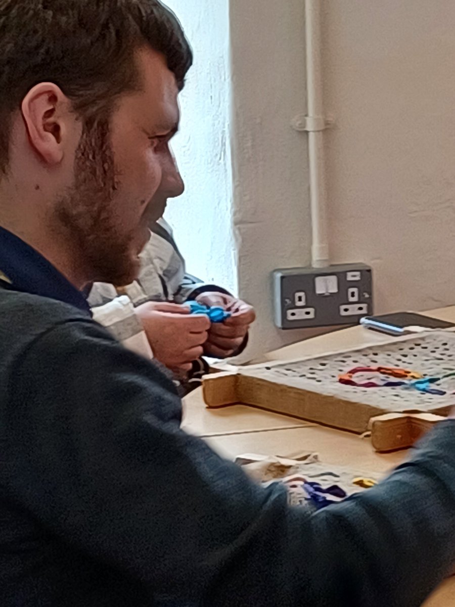 CBNewbould's tweet photo. Our #YouthPanel planned and delivered an event for #Celebrating #Neurodiversity week. We had rag-rugs, games and tea and cake. 

One member commented:
"We want the museum to be more reflective and openly inclusive of its neurodiverse community."

So proud of this group ♾ https://t.co/XaWeCR0Nxf