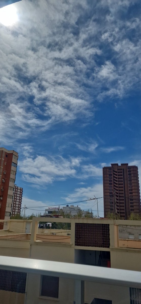 Danny Howell tweet media