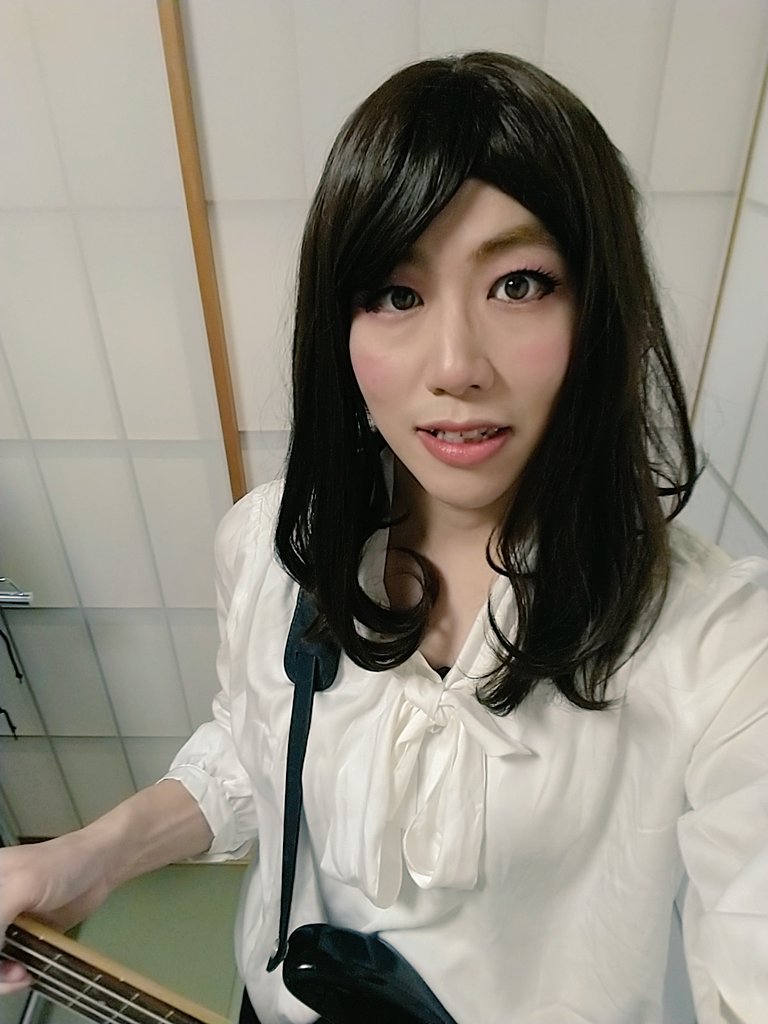 今年度最後の自撮り
#女装 #女装男子 #女装男子は自撮りを上げろ