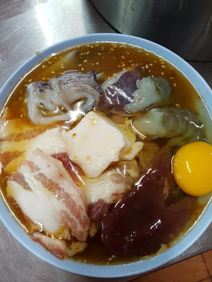 slimming_belt's tweet photo. แนะนำเลย #หมูกะทะท่าสะอ้าน #มังกรเทพหมูกะทะ #หมูกะทะมังกรเทพ #บางปะกง https://t.co/ZMEXoow78j