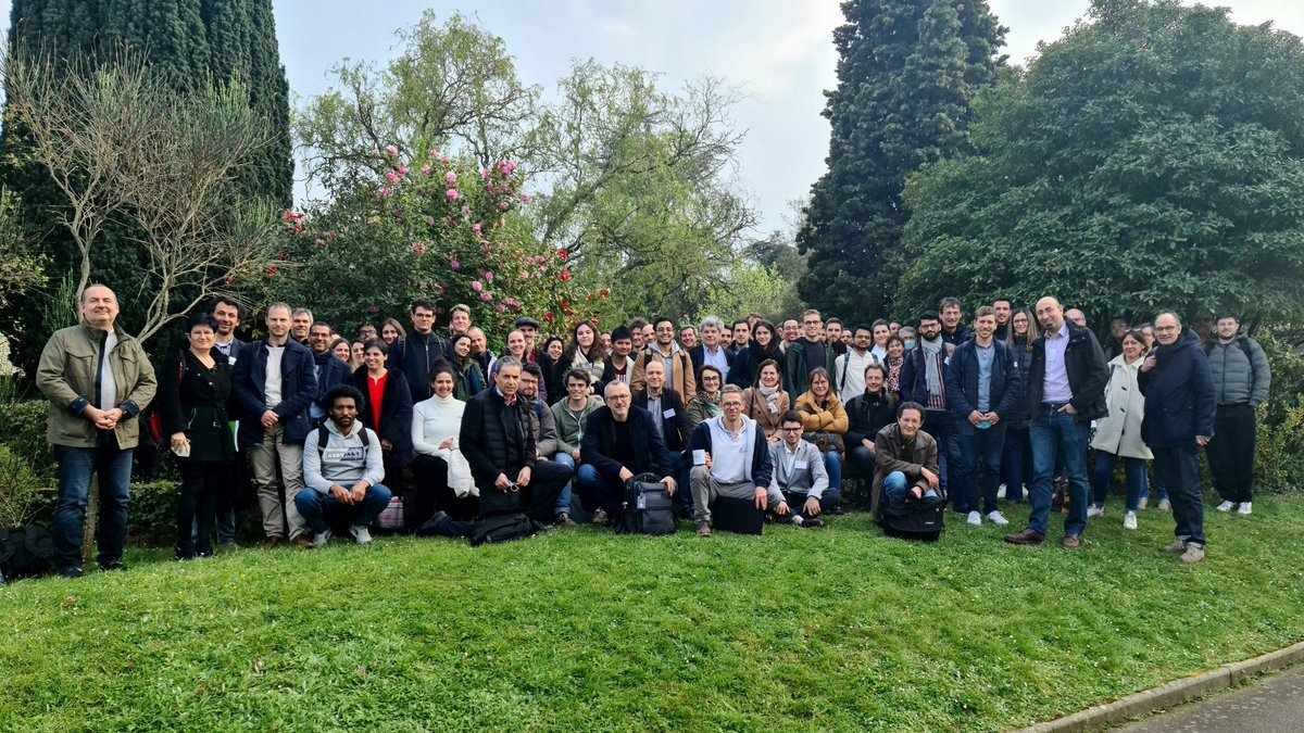 EnergyRS2E's tweet photo. RS2E biannual meeting : thanks to all the participants for coming, to the speakers for their excellent interventions, and to the #IMN for their welcome and organization. A big thank you to @gogotsi1 for coming and discussing his work on #MXenes. https://t.co/fZIYh3oU9Z