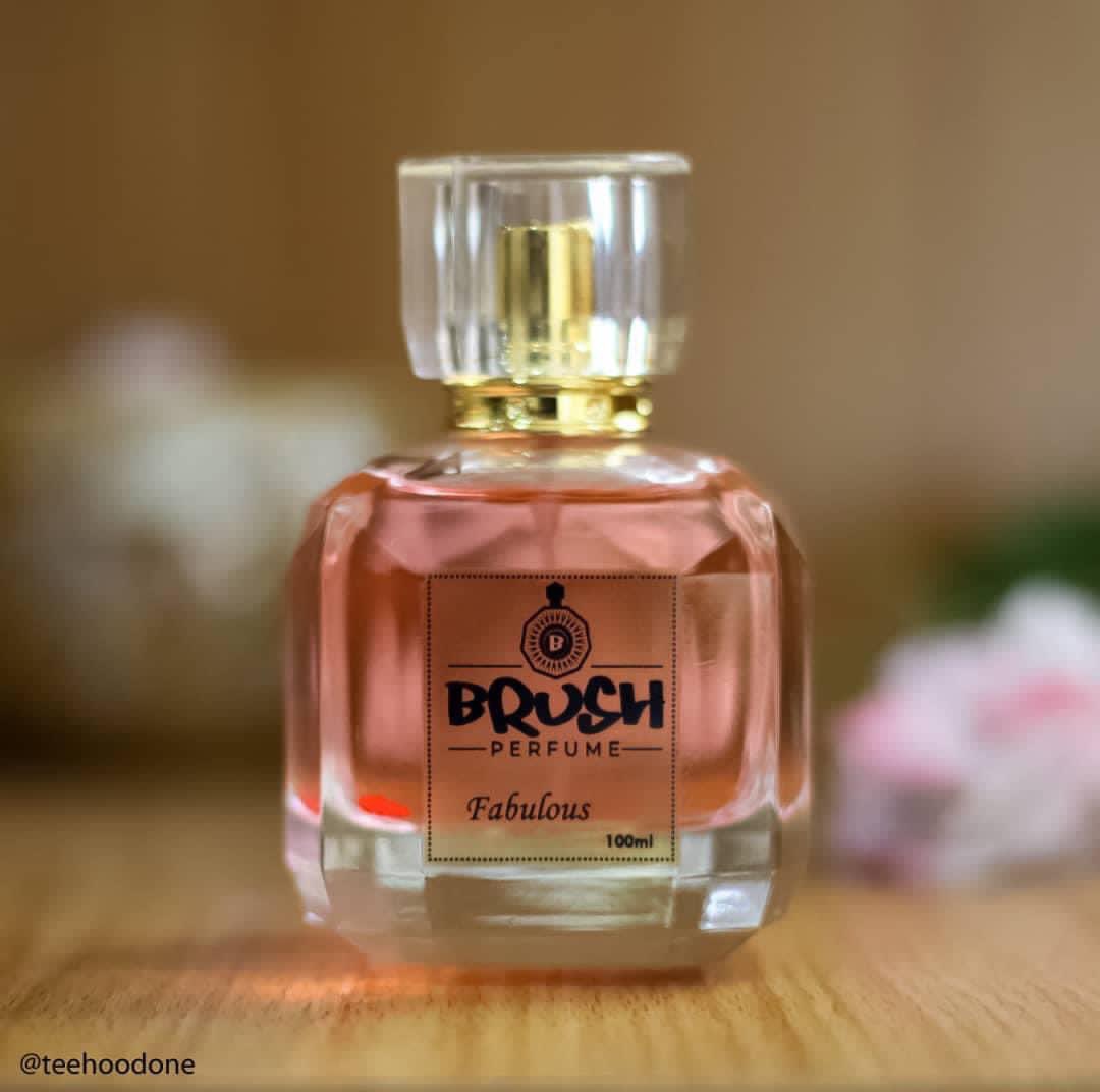 Good scent attracts good things... #perfumelovers #addiction #brushscents