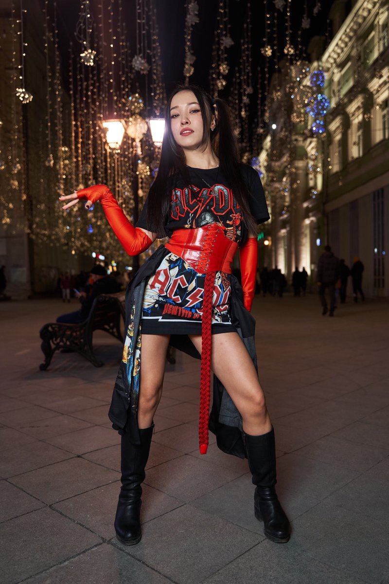 Jewel_cdt's tweet photo. (G)I-dle - TOMBOY teaser photo 
Madina (Shuhua)  
Photo by @AshenKruel 
@rus_gidle @gidlesupportt @everydaylatataa #gidle #GIDLE #gidletomboy #tomboy #SHUHUA https://t.co/DxGn7Q0fit