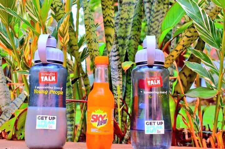 STFUganda's tweet photo. #STFfunTime: Are you thinking about what we are thinking about too.
Youth Empowerment!!!😍😋
Retweet this, who knows what we might do together with @RihamUG @HarissIntLTD #RockboomPoweringWomen
#MaxBoom @otoo_maxwel #KrystallsLife #RihamChocoMint https://t.co/tARutFBmQ6