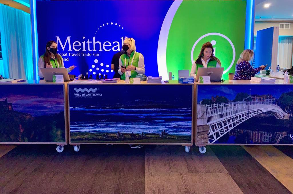 KCBKerry's tweet image. As @Failte_Ireland #Meitheal2022 gets underway, it will be two huge #MeetInKerry days for @KCBKerry members; @KCCKillarney as spectacular host venue,  @advantage_grp working tirelessly behind scenes to deliver event &amp;amp; our hotels, offsite venues, transport &amp;amp; activity providers ☘️