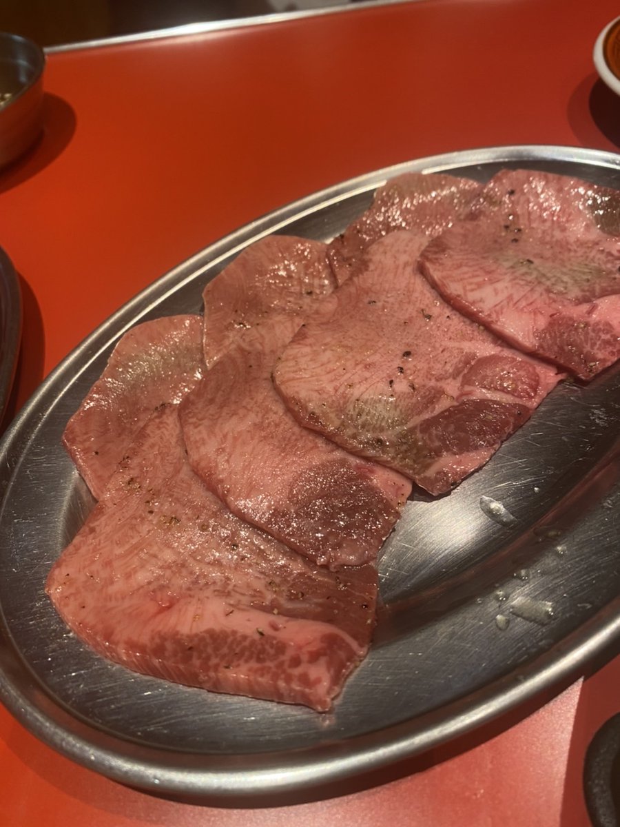 _kingmou's tweet photo. 月末なんで肉食います🐄

#��肉ヨーコ https://t.co/1Vtwgrc5j5