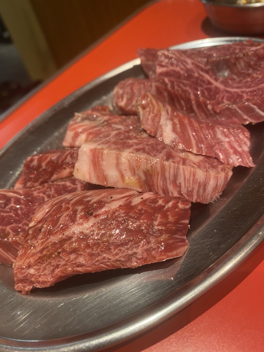 _kingmou's tweet photo. 月末なんで肉食います🐄

#��肉ヨーコ https://t.co/1Vtwgrc5j5