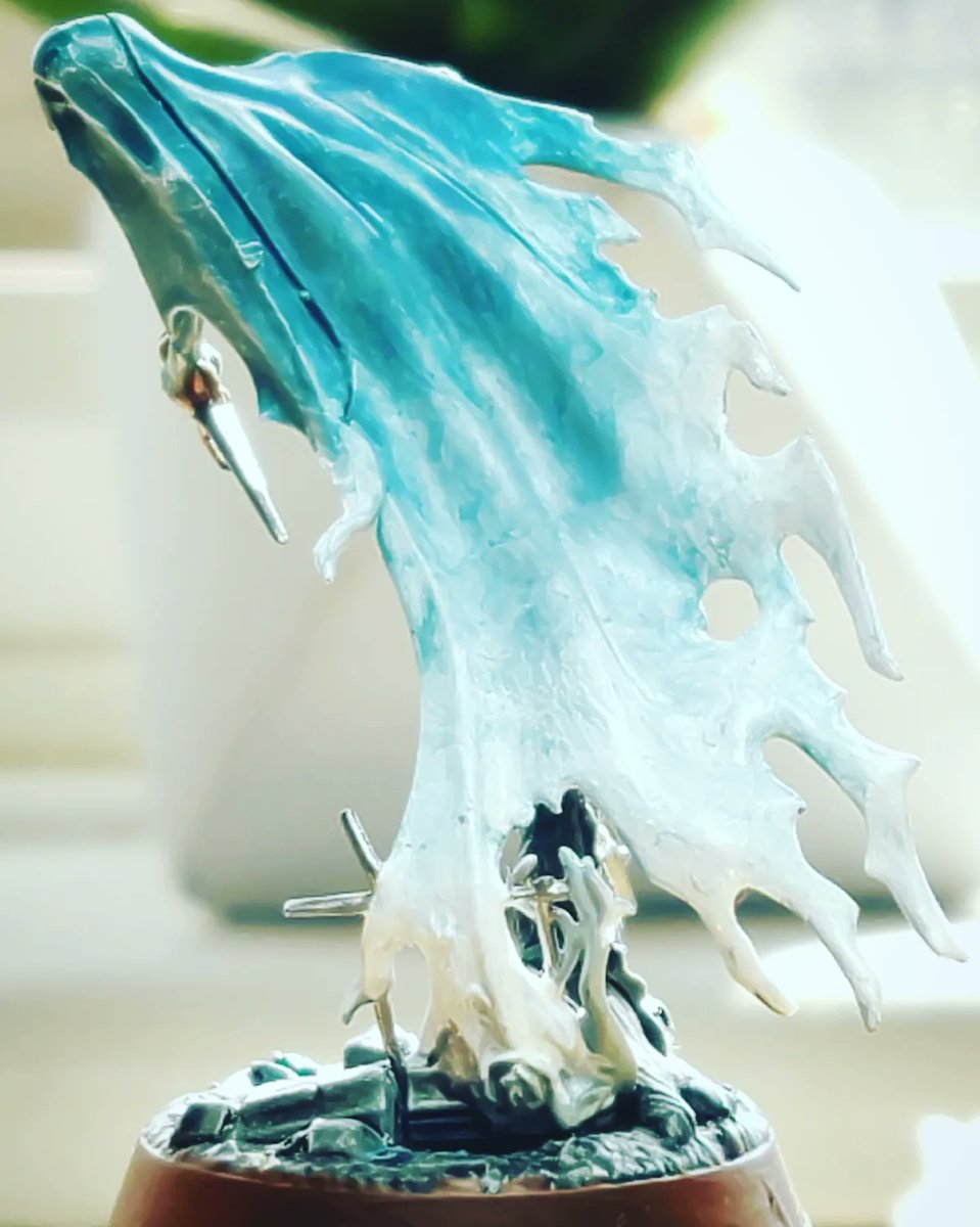 staticintheair's tweet photo. ⚰️💎 One of the best sculpts from Storm Strike, love the Nighthaunt ⚰️💎

#painting #artwork #modelpainting #warhammer #miniaturepainting #art #horror #fantasyart #ageofsigmar #gamesworkshop #warhammerfantasy #miniature #darkart #fantasy #acrylicpainting #stormstrike #nighthaunt https://t.co/nNMvADfOMc