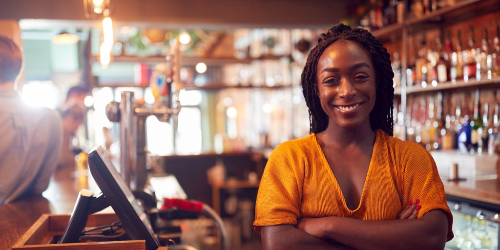 JCPinHants_IOW's tweet photo. Looking for a #PubManager or #BarManager job?

Look no further - @Catererdotcom has the insights you need to bag yourself a role here: https://t.co/lkYkcmboJd 

#HospitalityJobs #HotelJobs #PubJobs #HampshireJobs https://t.co/MrGkksB1yS