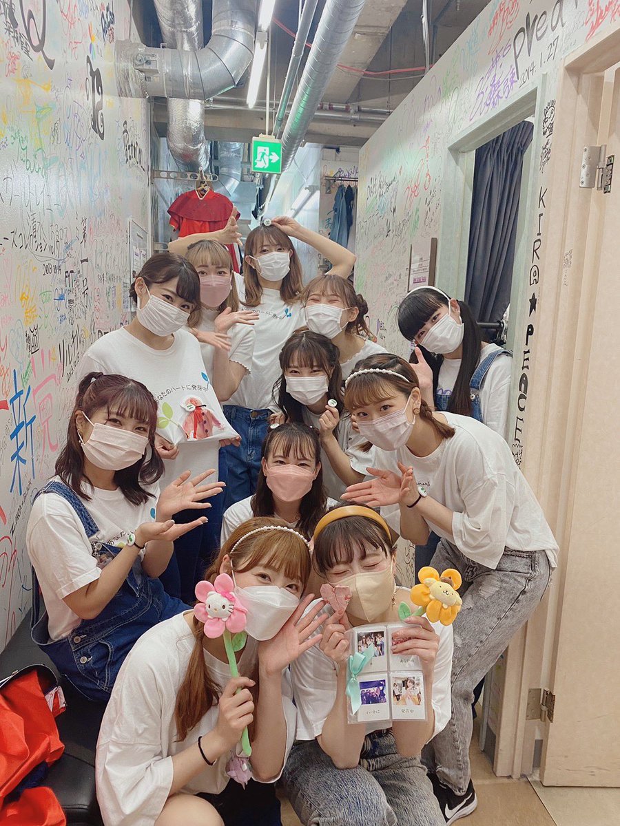 本日もありがとうございました🙇‍♀️

里菜さん生誕祭とあさみさんの発芽卒業でした🌱
女神のような里菜さんおめでとうございます🎉

あさみさんとは明日が本当にラスト😭
泣かないようにしなきゃ…
明日は一足早いですが私は金曜日ラストです🧸

#あなたのハートに発芽中　
#sdn_now