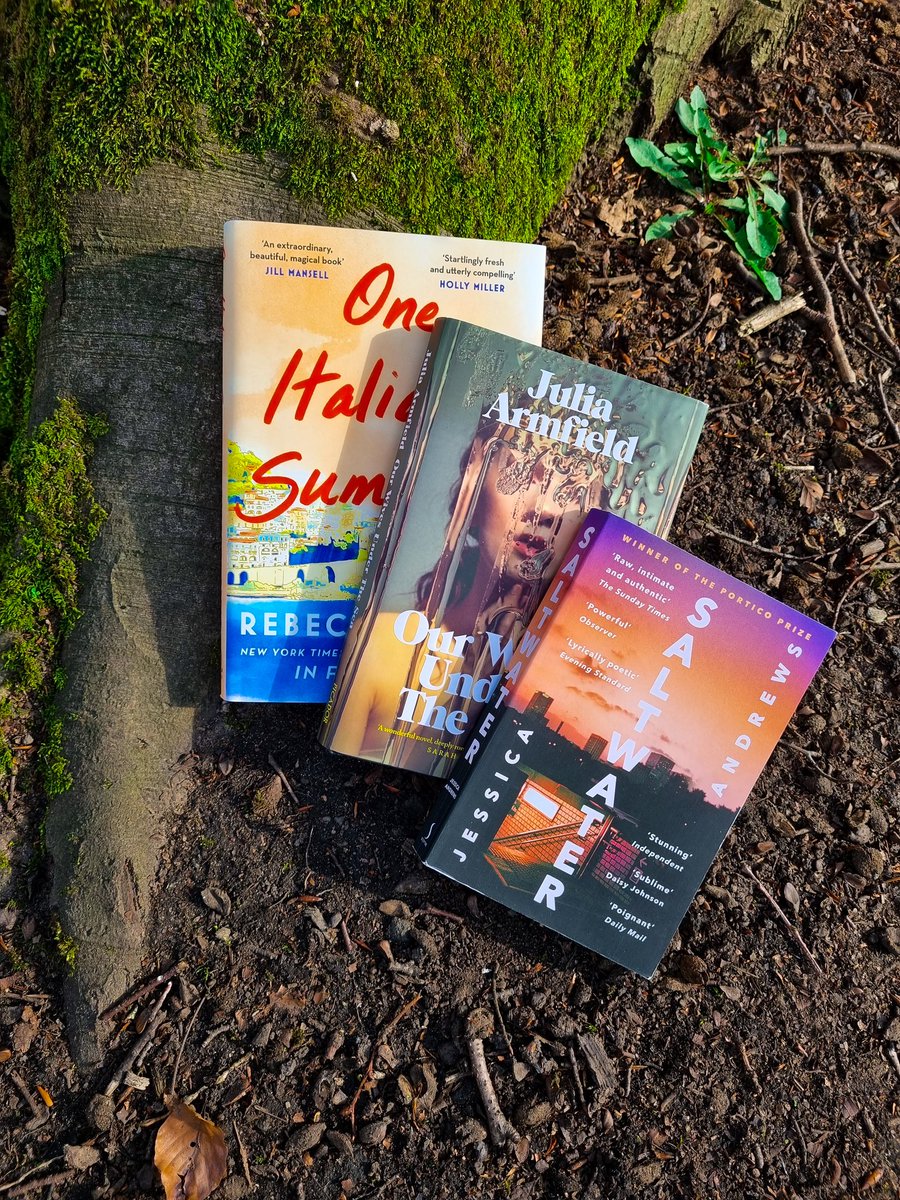 ☀️ MARCH READS ☀️ 

What a wonderfully, sunny March we've had 😍 it felt like summer for a moment there didn't it! 

#oneitaliansummer #ourwivesunderthesea #Saltwater #TallBones