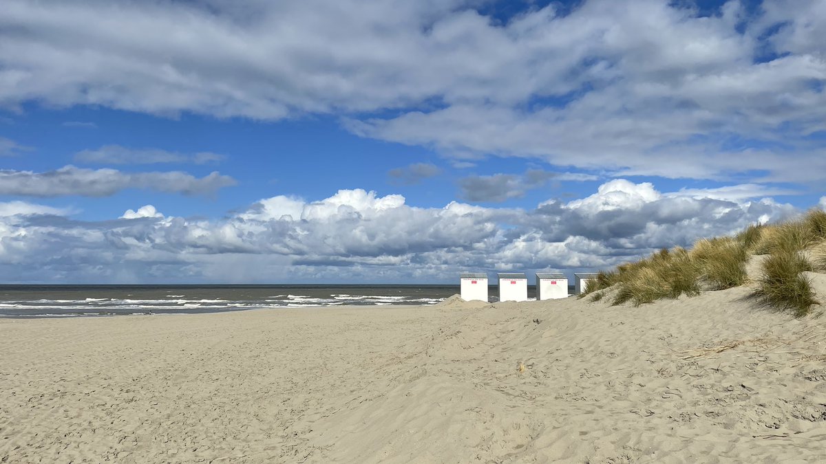 BoudewijnDeBus1's tweet photo. #nieuwpoort aan #zee in de #zon #vrtweer #focuswtv https://t.co/zLL7aCODiY