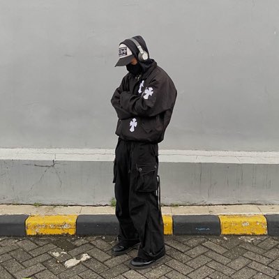 gagunaboy's tweet photo. Pengen jadi ultramen https://t.co/CXhaDCyhgO