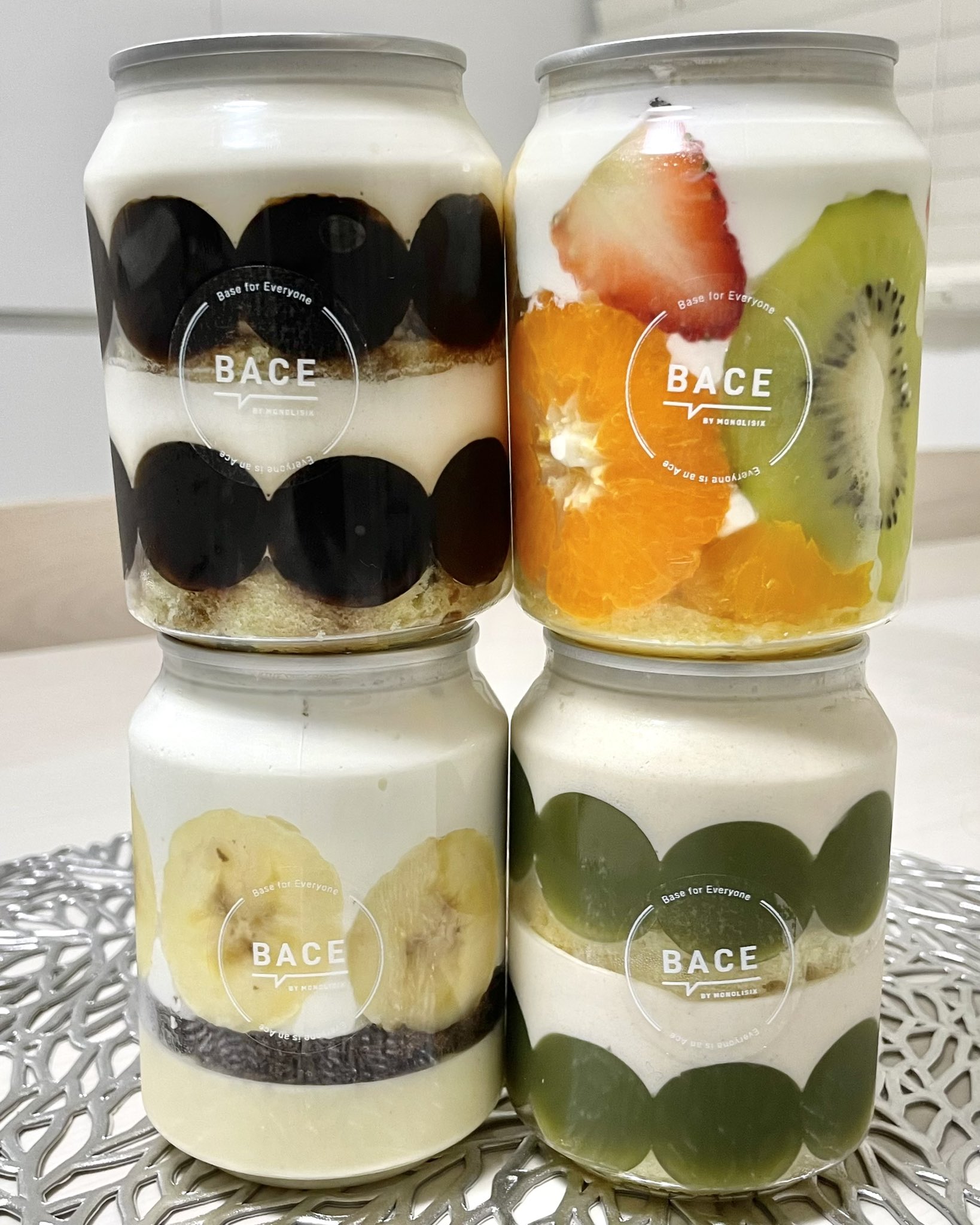 名古屋グルメ探偵 アスカイ 美しいボトルスイーツ缶が話題の Bace が伏見から移転オープン 大人気フルーツパーラーの上質な果物を使ったパフェ仕立ての商品やプリンとケーキが2層になったスイーツ缶が新登場 名古屋のモーニングをイメージした コーヒー