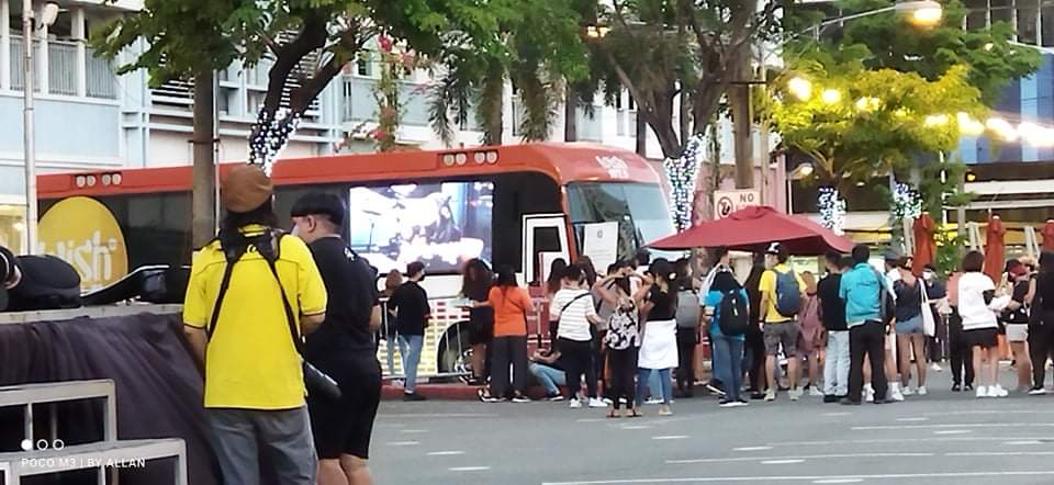 gouptellmetowin's tweet image. Nandyan na ang @wish1075 bus!! 💛💛

#PHPonWishBus
@PressHitPlay #Press_Hit_Play #PHP