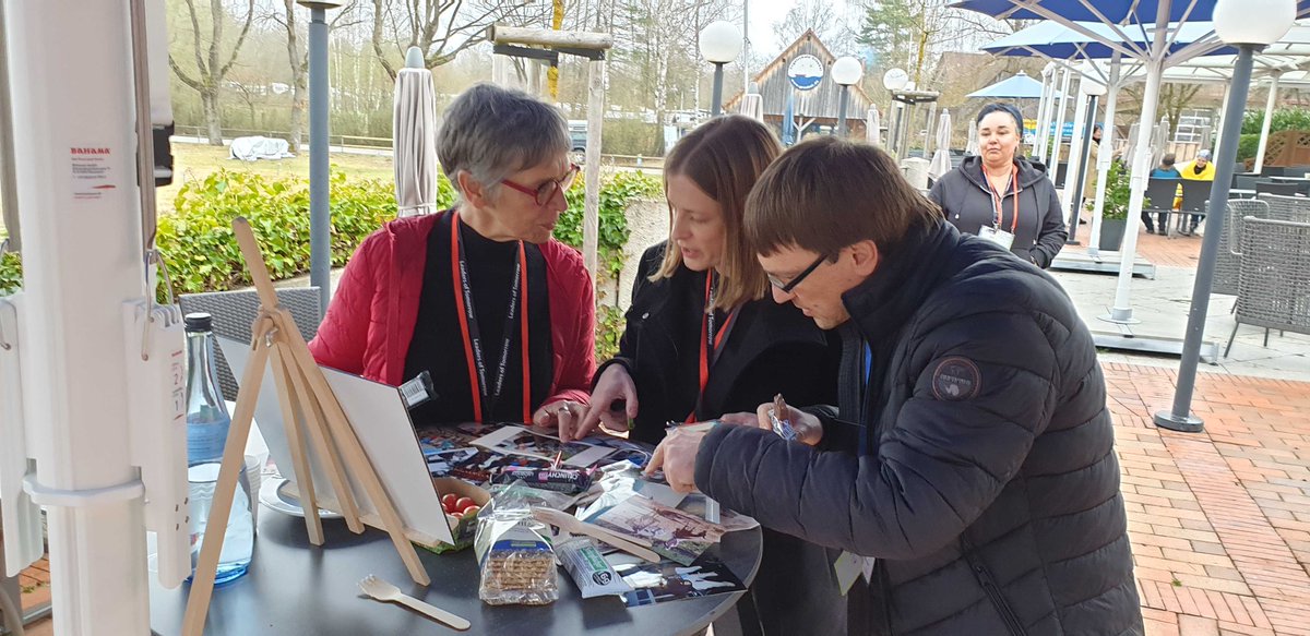 SKFundraising's tweet photo. LEADERS OF TOMORROW NOW IN 🇩🇪
Excited to be supporting amazing peers @jan_uekermann, Christian Osterhaus &amp; Miriam Wagner Long in launching our #leadership development program #CEELeaders of Tomorrow in 🇩🇪 language also for 🇩🇪🇦🇹🇨🇭#LeadersNGO. Viel Glück!
https://t.co/tLHnwjTyKY https://t.co/KsFvnwWwCA