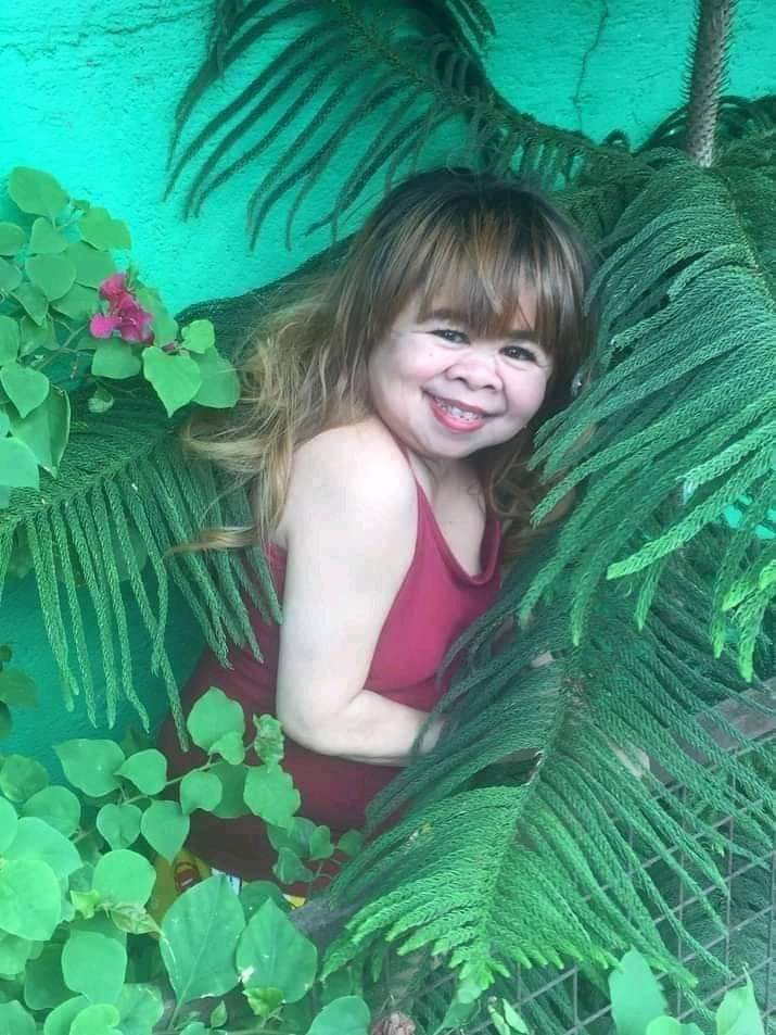 The best way to avoid disappointment  is to not expect a damn thing from anyone.

MAHAL'S 7th MonthsInHeaven