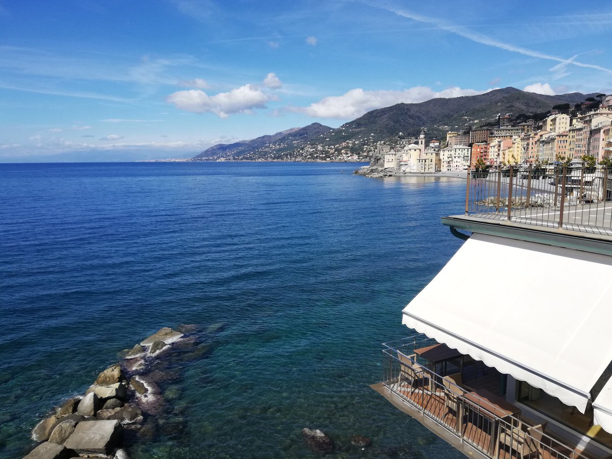 A perfect view at the very end of a wonderful conference! Thanks to the organizers of <a href="/Nano4Mech/">N4M</a> and to all of the participants who made the last 5 days special! See you in 2 years! #N4M2022