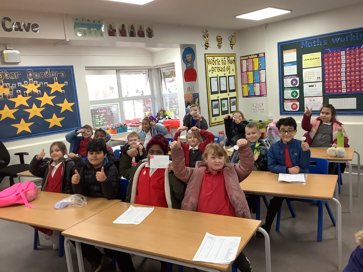 nowpressplay's tweet photo. What a term it's been & we've had the pleasure of seeing so many of our #nowpressplay go on epic audio adventures π
Here's a look back at the pupils from @ChilternPSHull & @lordswoodpri who earned their #ScienceStar stickers for #ScienceWeek ππ«
#pinkheadphones https://t.co/6EVN1UYFJB