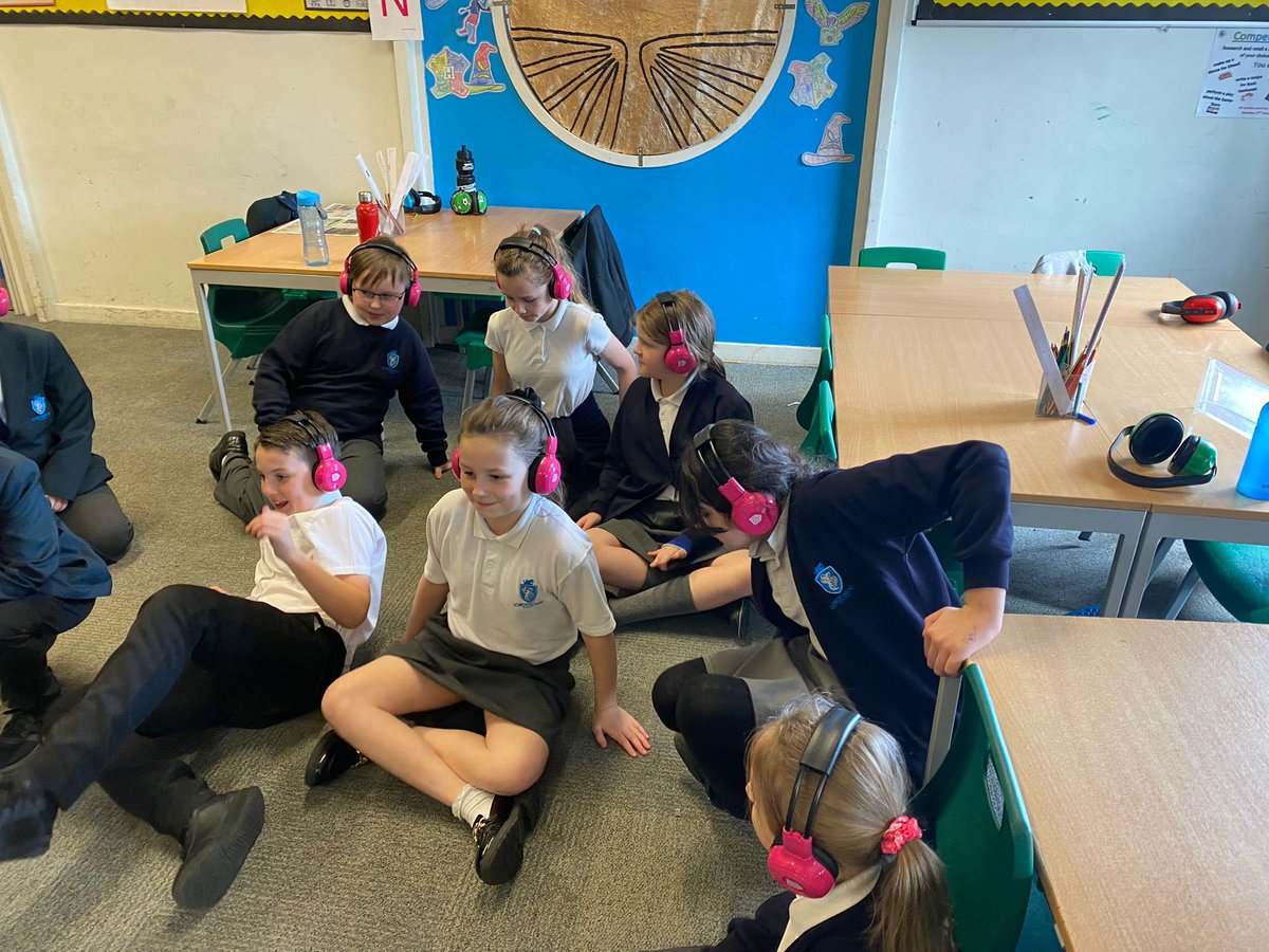 nowpressplay's tweet photo. What a term it's been & we've had the pleasure of seeing so many of our #nowpressplay go on epic audio adventures π
Here's a look back at the pupils from @ChilternPSHull & @lordswoodpri who earned their #ScienceStar stickers for #ScienceWeek ππ«
#pinkheadphones https://t.co/6EVN1UYFJB