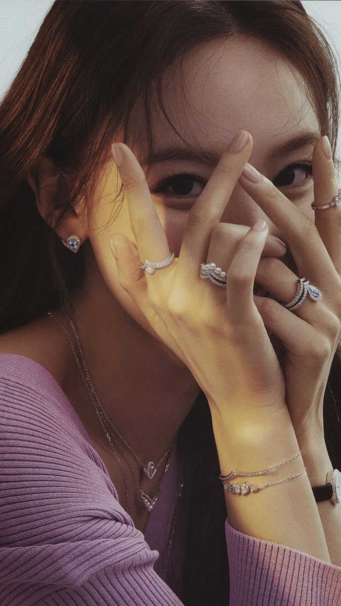 twicewallpapers's tweet photo. HARPER'S BAZAAR 2022.04 X NAYEON
Scan cr. teudoongies09
1 desktop &amp; 3 phone wallpapers
#TWICE #트와이스 #NAYEON #나연 https://t.co/HAVadhODW5