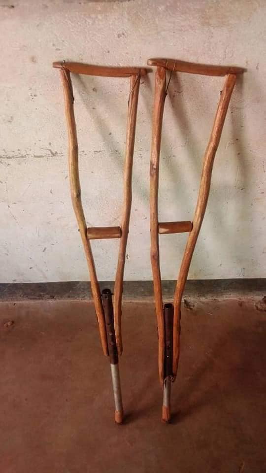 zimcousin's tweet photo. RETWEET ABATSIRWE

Hi Guys we are  looking for cluthes for this 12 year old girl in Mt Darwin .she has been using these improvised ones for 4 years now.she used to get help from the late Mr Baker (MHSRIP) . 0773560114.Memory Munenura .Thank you https://t.co/IIqqflMA6m