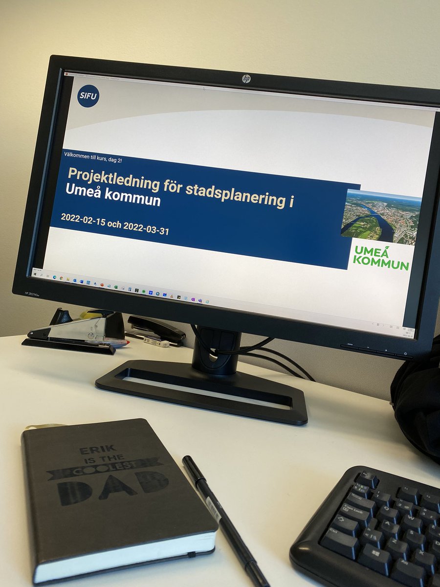 ErikMejer2's tweet photo. Idag avslutar vi kursen ”Projektledning för stadsplanering på Umeå kommun”. Idag fokus på konkreta verktyg, metoder samt hantering av besvärande situationer och personlighetstyper - allt avrundas med workshop! #sifu #sweco #projektledning #stadsplanering #umeå https://t.co/jZqRbyupe2