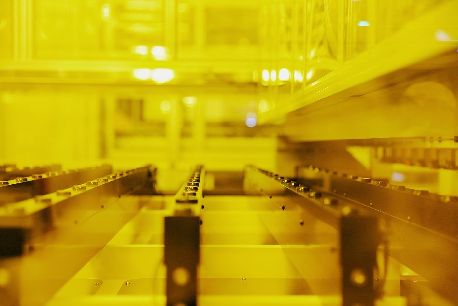 FuzhouCity's tweet photo. The #Fuzhou manufacturing base of the IoT company BOE was approved as a “#LighthouseFactory” by the World Economic Forum on March 30. Its production line can produce high-end LCD products with less unit cost and greater overall output, a boost for green #sustainabledevelopment. https://t.co/LdYMHroTL0