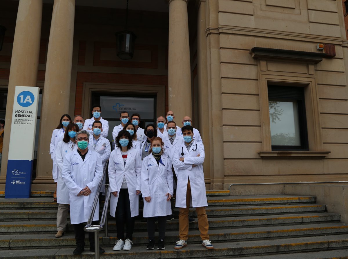 vallhebron's tweet photo. Avui és el Dia Mundial del #cancer #colorectal. El Comitè Multidisciplinari de Tumors de #colon i #recte està format per professionals de diferents especialitats de l'Hospital #VallHebron. El @VHIO té en marxa estudis clau per avançar en aquesta patologia. https://t.co/LvJHhOj2Mj https://t.co/eOG1z2cUwy