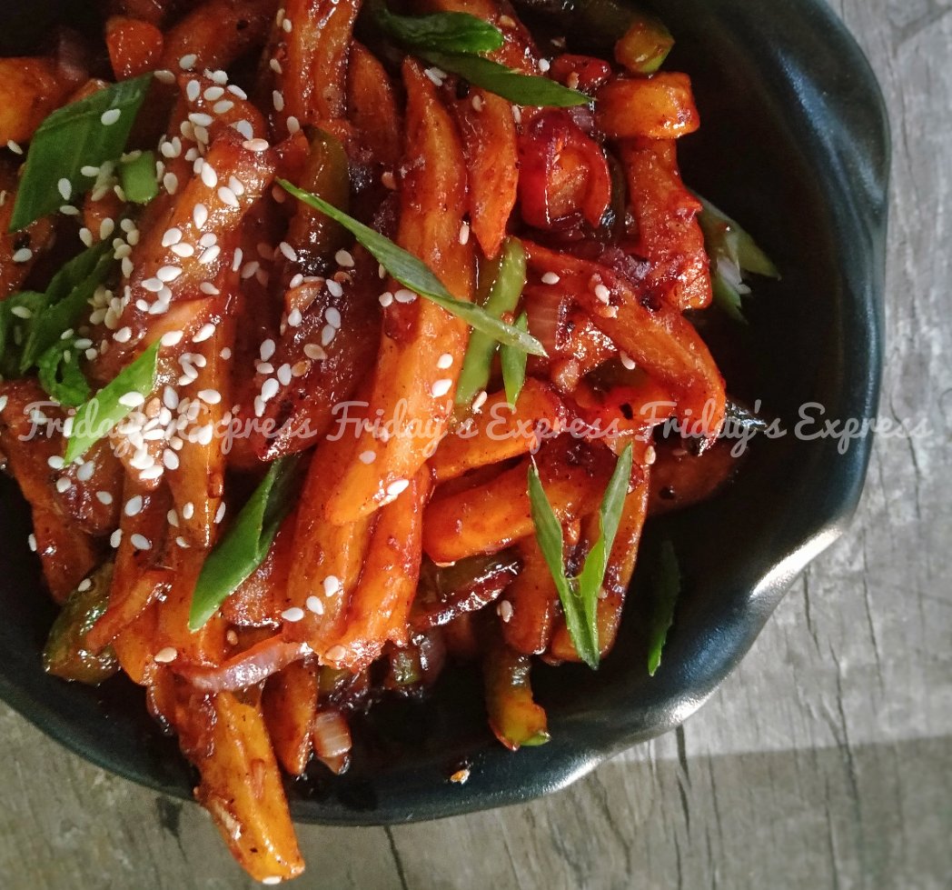 Fridays_express's tweet photo. Potato Lovers, where are you?

In frame- Honey Chilli Potato

📍 Friday's Express (cafe &amp; lounge), Suchitra Radha Complex, Rajiv Nagar, Road No-0, Patna, Bihar 

#Gourmet #FOOD #HoneyChilliPotato #Potato  #Chinese #FoodPhotography  #Foodies #FoodLovers #FoodPorn #FoodBlogger https://t.co/WqZcSsIiLq