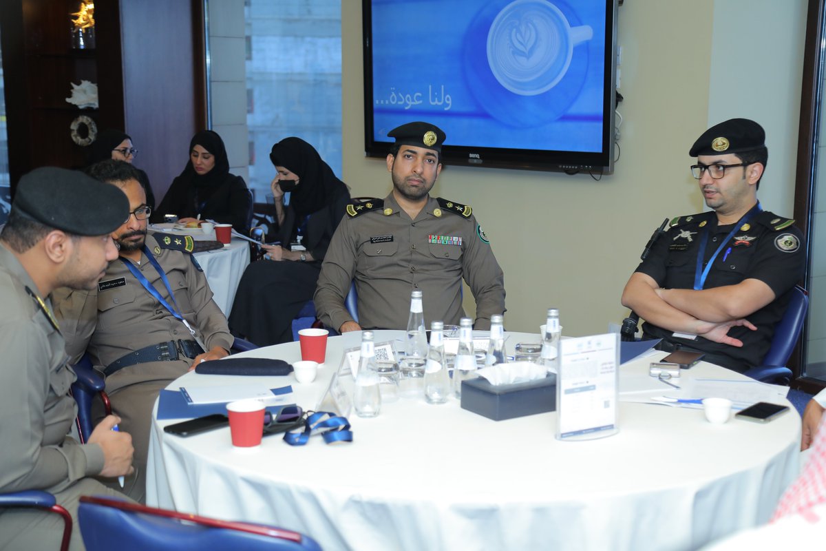 makkahbigdata's tweet photo. الجهات التي حضرت اللقاء:
إدارة مرور محافظة جدة
إدارة دوريات الأمن بمحافظة جدة
شرطة منطقة مكة المكرمة
الدفاع المدني بمنطقة مكة المكرمة https://t.co/phFNoMutOt