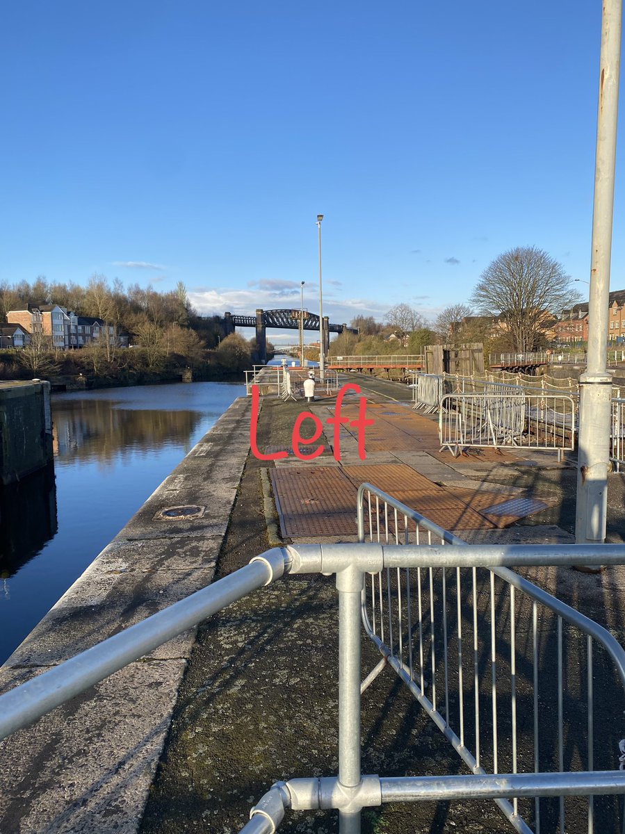 JessicaANeary's tweet photo. “Liverpool to the left of me, Manchester to the right. Here I am. Stuck in the middle with you (people who also live in Warrington)” https://t.co/eaWiLduzGM