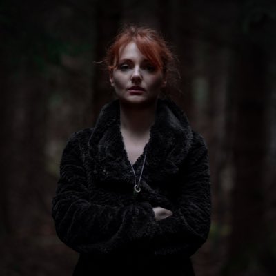 Miss_Faustus's tweet photo. #NewProfilePic and I am in love with myself 😘
Working hard on #webshops, #nfts and my first exhibition 
Artist life got me like 👌 💋 https://t.co/uALcxVzb1t