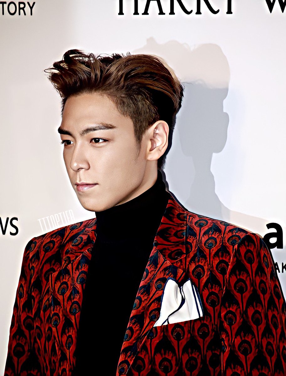 — T.O.P

#BIGBANG #ChoiSeungHyun 
#TTTOP #최승현