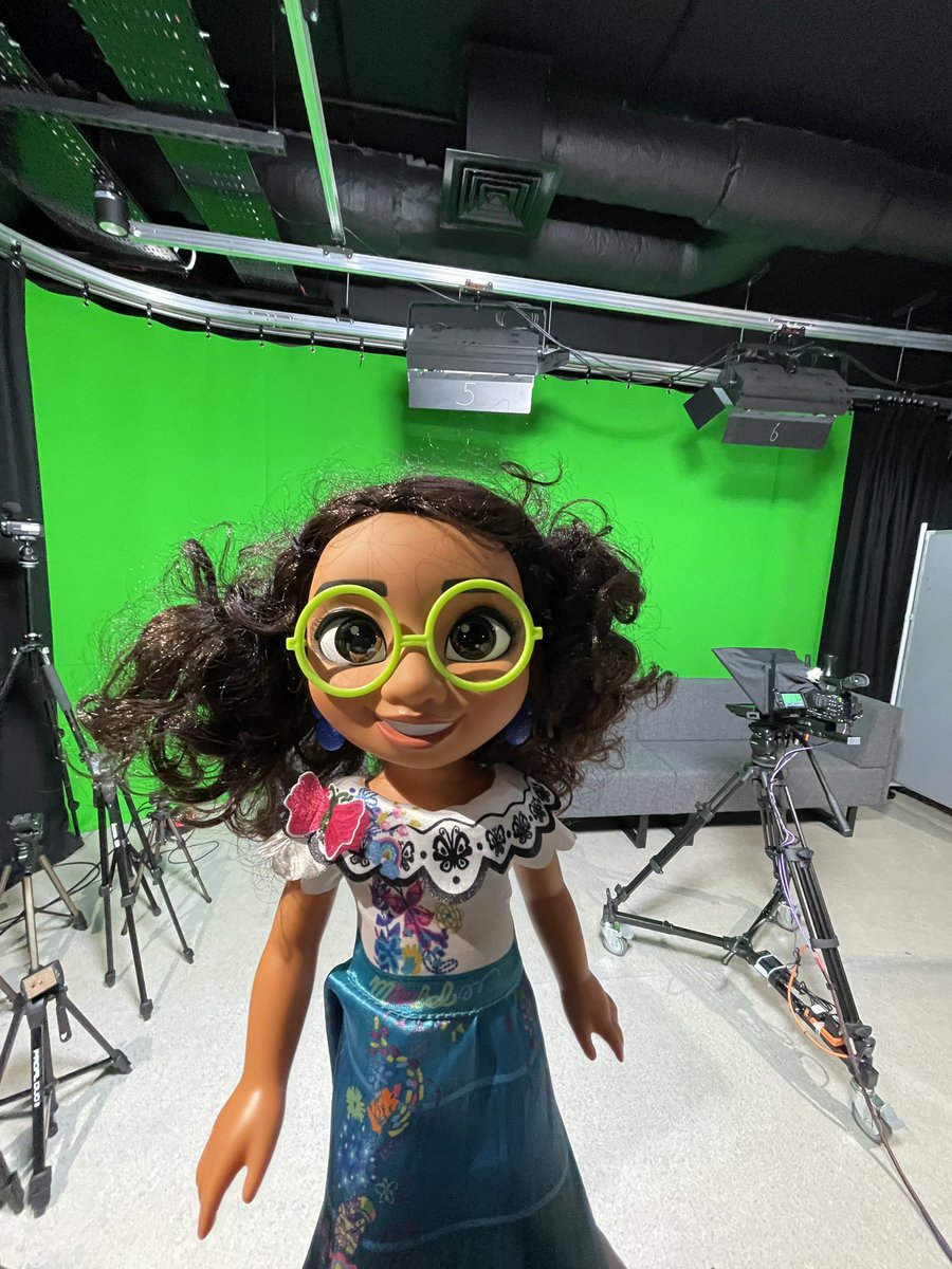 gary_rose's tweet photo. I wonder what #DSFCTVStudioClub are covering today? Join us for #CDMPTV where we will be talking about everything but Bruno.
#DSFCTVStudio https://t.co/bK2lUFBMRH