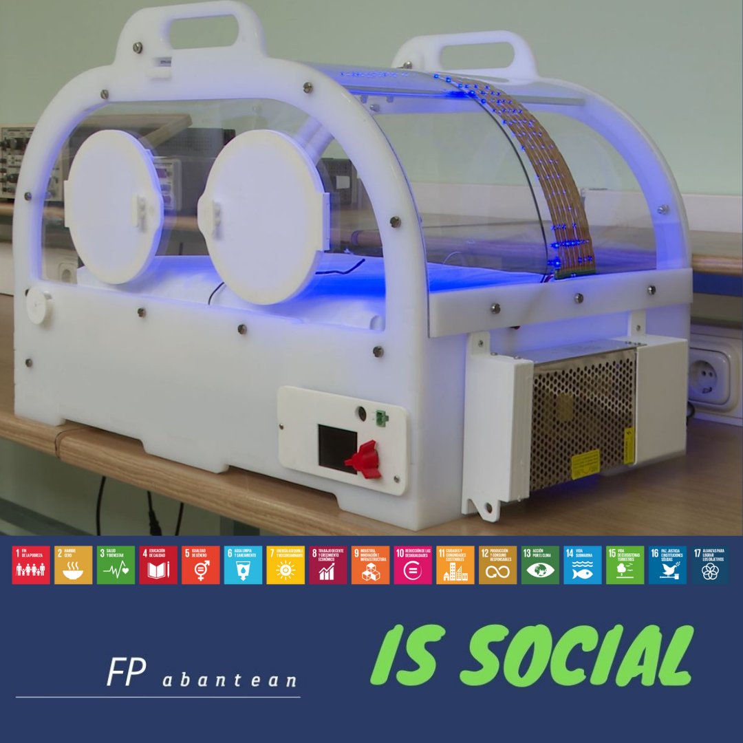 HETELFP's tweet photo. El alumnado de @salesdeusto finaliza su primera incubadora para llevar a #África. Seguimos trabajando el componente social y humano de la tecnología. Abantean! #proyectossociales #FPabanteanISSocial #retosODS2030 #abantean #jasangarritasunaHETEL 
https://t.co/7fN6QP5yIb https://t.co/QSE1yE9pbi