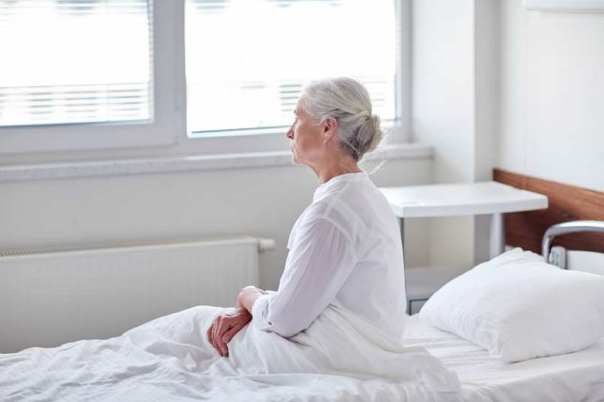 😴Le sommeil est précieux lorsque l'on souffre de certaines pathologies. #Alzheimer #Incontinence #Dépendance Des #aidestechniques pratique et sécurisante existent !  
Découvrez notre dernier article sur les pyjamas drap de lit &amp; Grenouillère adulte😴👌
👇
monaidetechnique.fr/blogs/aidestec…