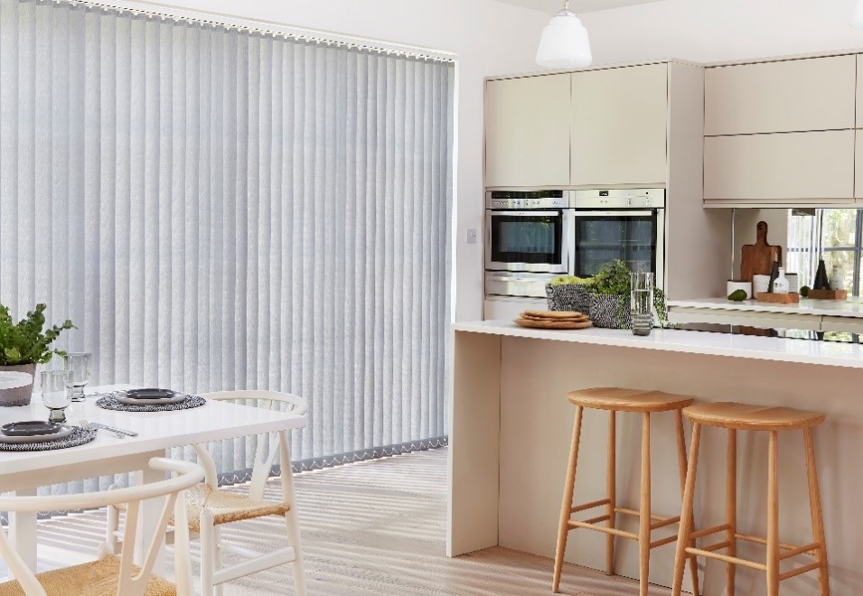 Vertical blinds are so very versatile, great for large openings like bi-fold and patio doors. Book a free home measure visit and we will measure up for you whilst you browse our designs. Call us on 01482 218122 to book #VerticalBlinds #HullBlinds loubek-blinds.com/blinds/