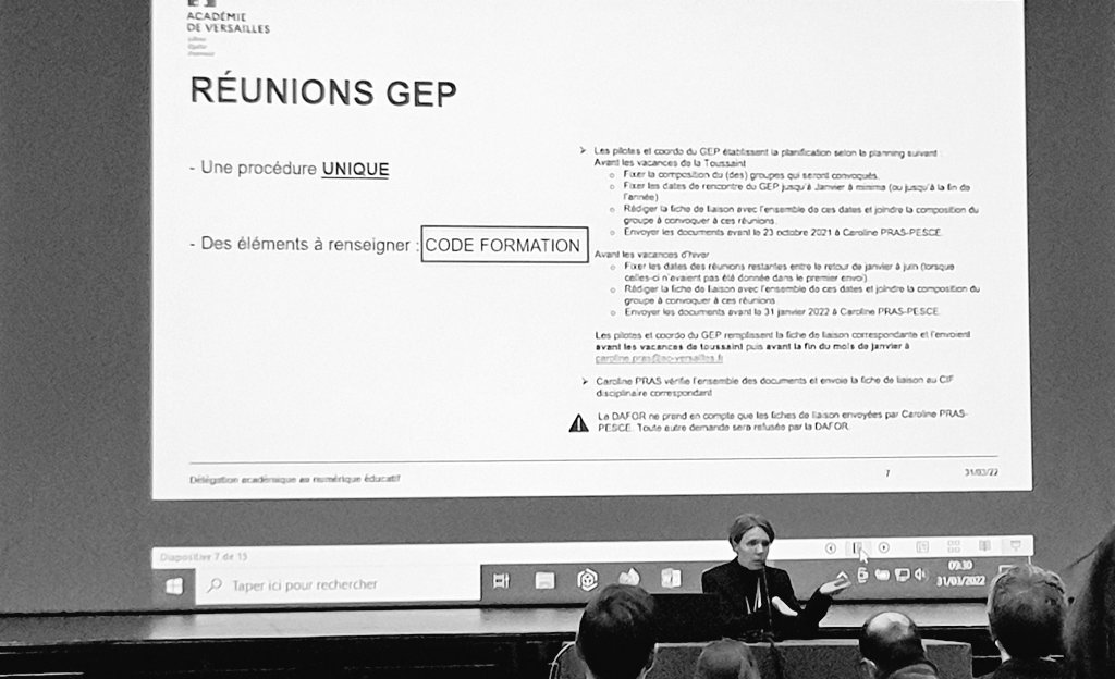 ju_ducros's tweet photo. Séminaire #intergep (Groupe d'Experimentation Pédagogique) a la Dane (Delegarion Académique au Numérique Educatif).
Pour découvrir des outils de demain et échanger avec les collÚgues des autres disciplines
#gep #mathsciences @mathsciences @DANEVersailles https://t.co/2kXudXNRGi