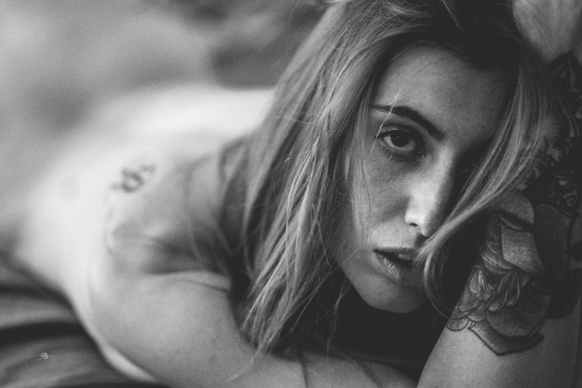 Da maggio torno disponibile per set fotografici a Verona e dintorni in tf ... Se ti piace la mia fotografia e vorresti collaborareinsieme contattami in privato

In frame Rebecca