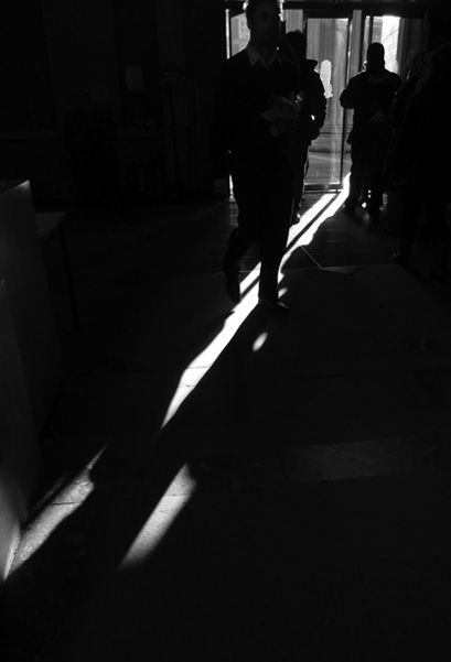 LookUpNAround's tweet photo. Find the diagonal line #blackandwhitephotography #monochrome #bnw #monochromatic #blacknwhite #urbanphotography #urbanphoto #photographiederue #photonoiretblanc #noiretblanc #bw #blackandwhite #streetphotography https://t.co/tSoIW0I1C7