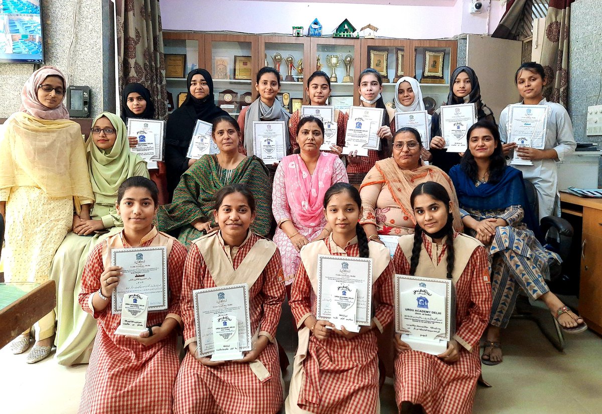 SKVNoorNagar's tweet photo. We are thrilled to share that 33 students from SKV Noor Nagar have secured positions in various categories in the competition organized by Urdu Academy,Delhi. 

We are also proud to state that the students have won cash prizes amounting to Rs.35,750. 
@Dir_Education
@Minister_Edu https://t.co/47ttdupl7N