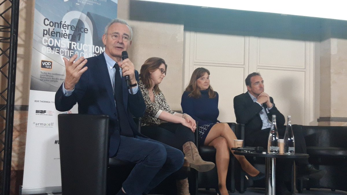 #Label #RE2020 le point sur #EnerJmeeting avec <a href="/PlanBatiment/">Plan Bâtiment Durable</a>, <a href="/M_MeynierM/">Marjolaine Meynier-Millefert</a> <a href="/hqegbc/">Alliance HQE-GBC</a>, <a href="/cstb_fr/">CSTB</a> et <a href="/NatTchang/">Nathalie Tchang</a> @batiactu 
Cf l'enquête réalisée par @newsxpair : 77%des prescripteurs se disent favorables à la création d'un label RE2020.
"La tonalité d'accueil est positive" P.Pelletier