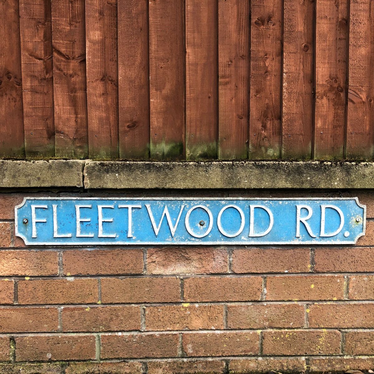 SouthportTHP's tweet photo. Hello #Southport people! What's the oldest surviving street sign in Southport? And when do these date from?
(It's not a quiz - we genuinely want to know!) https://t.co/vYa40dsDQ4