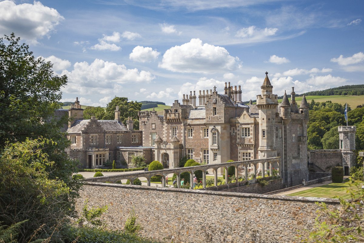 VisitBritain France (@visitbritainfr) on Twitter photo Partez pour un voyage à travers les Scottish Borders avec <a href="/NatGeoFR/">National Geographic FR</a> 👉 bit.ly/3Lv07Pm 🏴
#LoveGreatBritain #Ecosse Partez pour un voyage à travers les Scottish Borders avec <a href="/NatGeoFR/">National Geographic FR</a> 👉 bit.ly/3Lv07Pm 🏴
#LoveGreatBritain #Ecosse