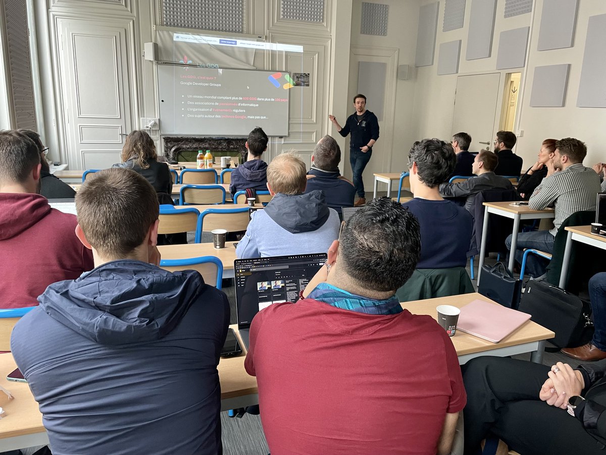 DevfestLille's tweet photo. Merci à tous nos partenaires pour leur présence ce matin lors de notre habituel petit déjeuner ☕️ 🥐
Préparez-vous ils sont sur les starting-block pour le 10 Juin ! https://t.co/eQUTTN1a8G