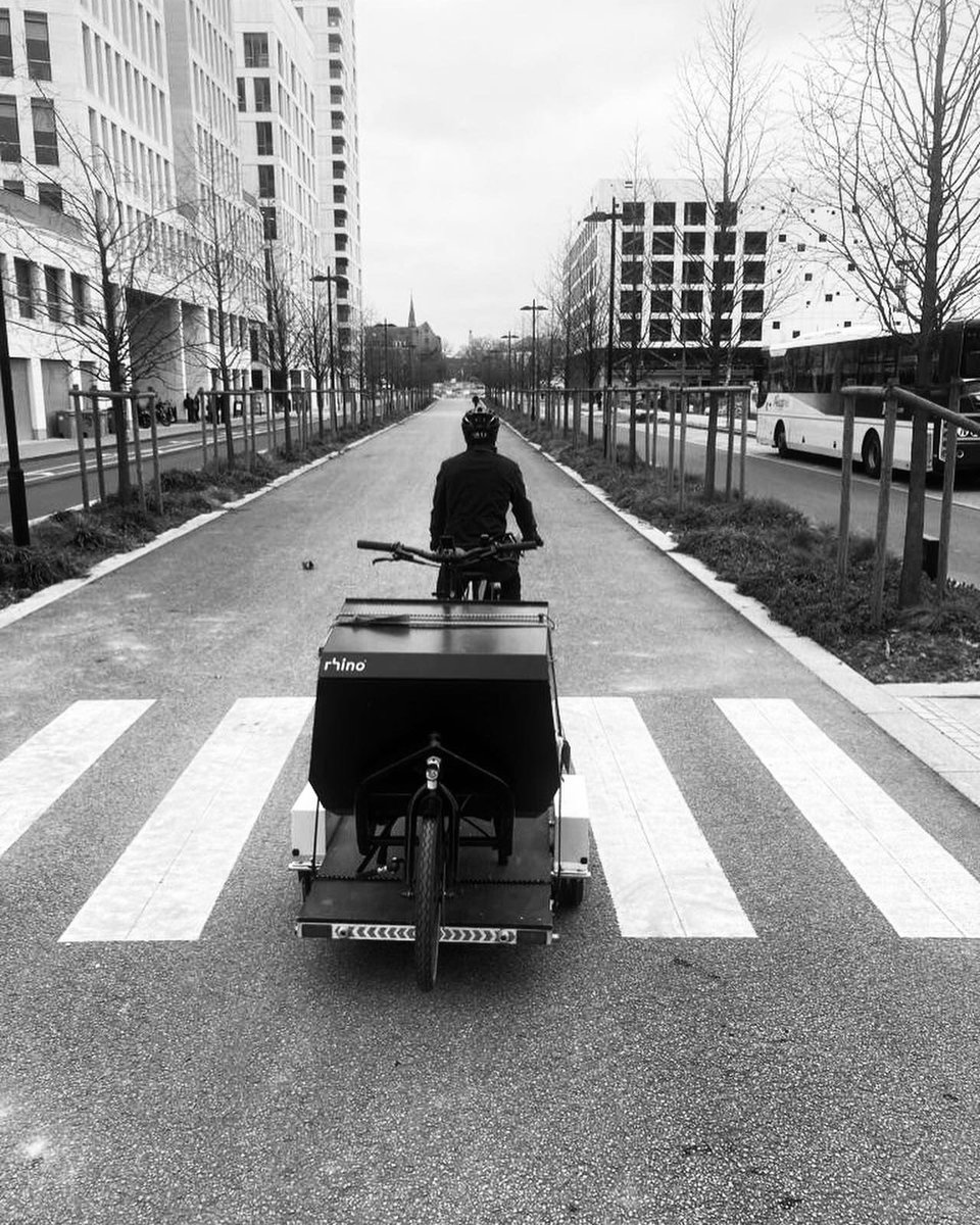 course_green's tweet photo. Nous avons testé le #transport de #cargobike pour limiter les contraintes logistiques à l’entretien d’un bi porteur. 

Contactez nous pour vérifier si votre #velo est compatible ☑️ https://t.co/2FMfNWCT6P