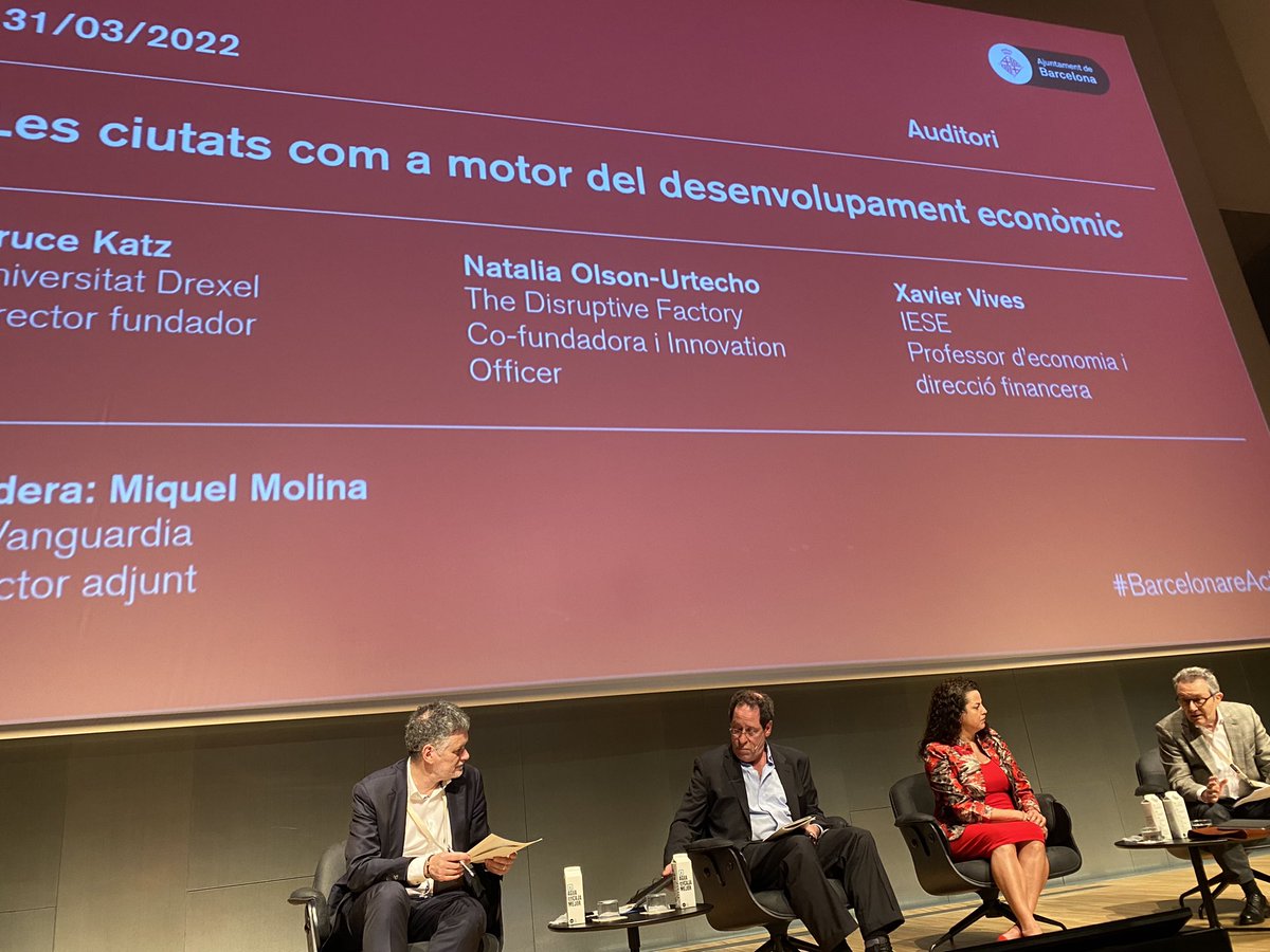 felixortega's tweet image. El desenvolupament econòmic de les ciutats en el context de les tensions entre ciutadania i tecnologia com a “driver” #BarcelonaReAct #ReAct2022 #BarcelonaGreenDeal