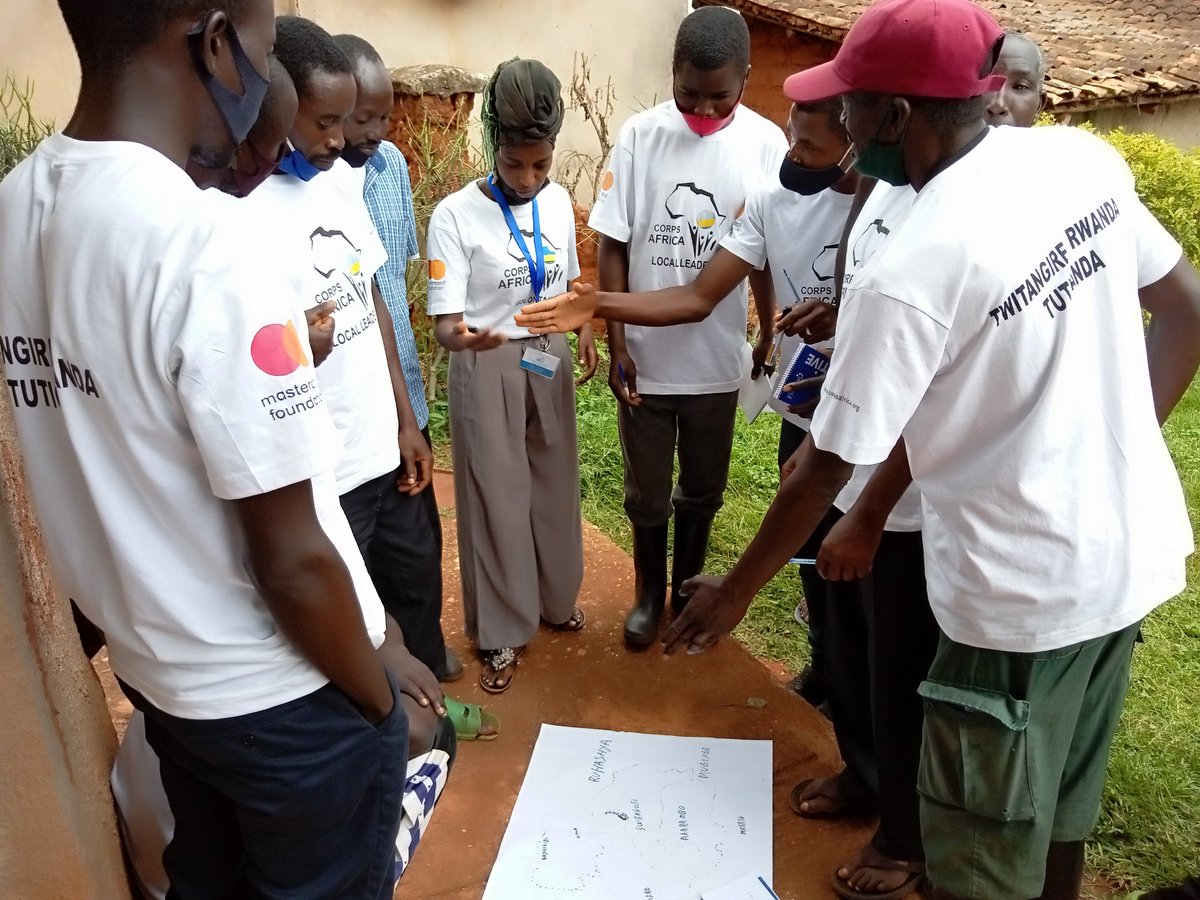 HonorineJolie's tweet photo. Through Community Mapping we discover our local assets and resources which can be used to resolve local problems. We focus on what we have not what we don't. Let's start small to make big impact
Erega Akimuhana kaza imvura ihise.
@CorpsAfricaRda @HuyeDistrict https://t.co/y5Hv6C8sgU