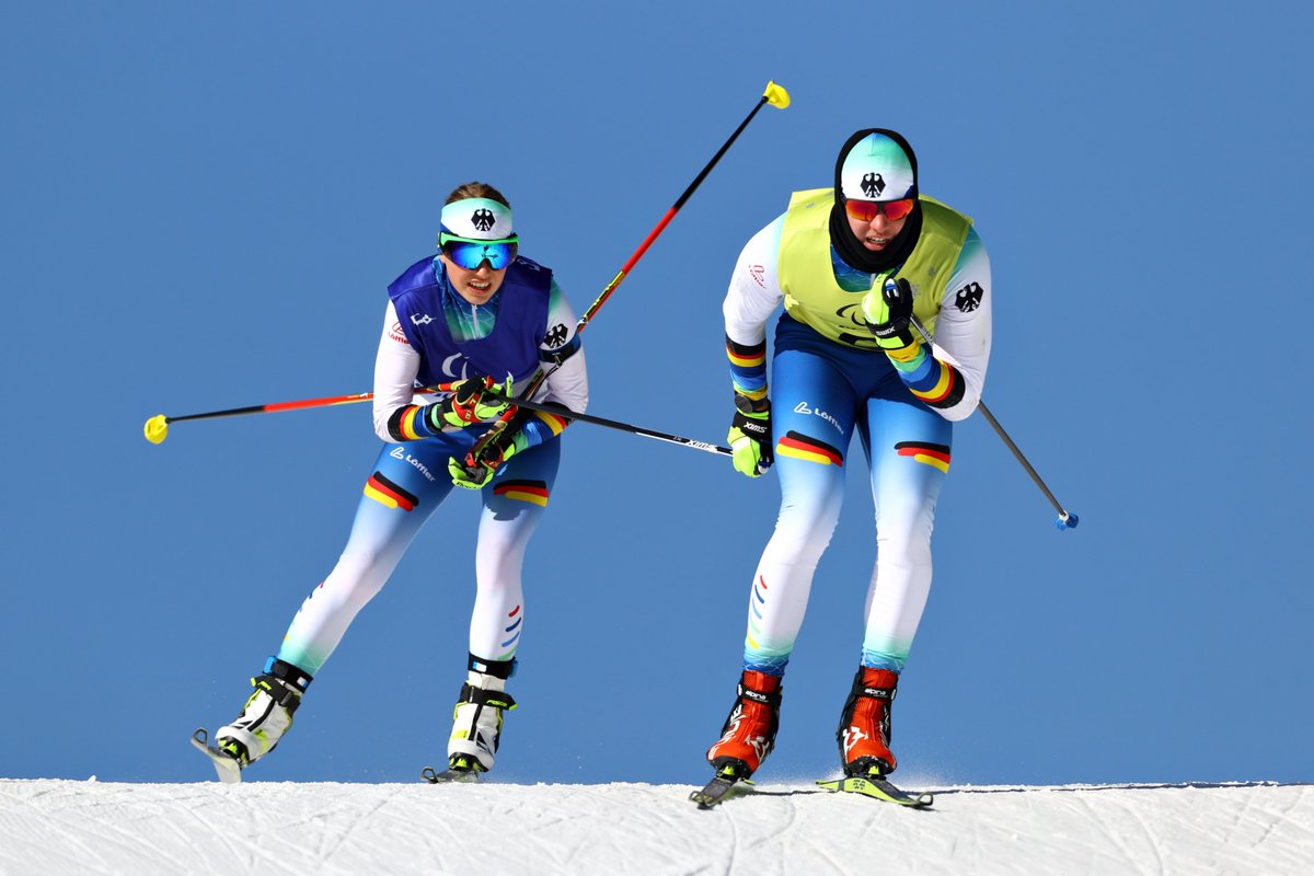 💪#Quotes from #Beijing2022 How will you react when facing straight defeats? Outstanding Paralympians👉'We are like goldfish. You miss something, you have a short memory, you go on!' 📸GettyImages #BingDwenDwen #ShueyRhonRhon #Olympics #Paralympics #TogetherForASharedFuture